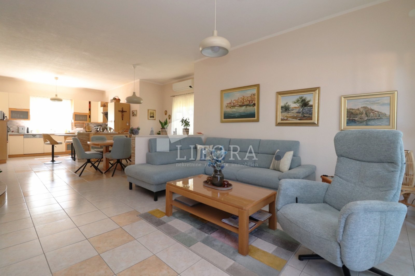 315121 - Villa in Vodice