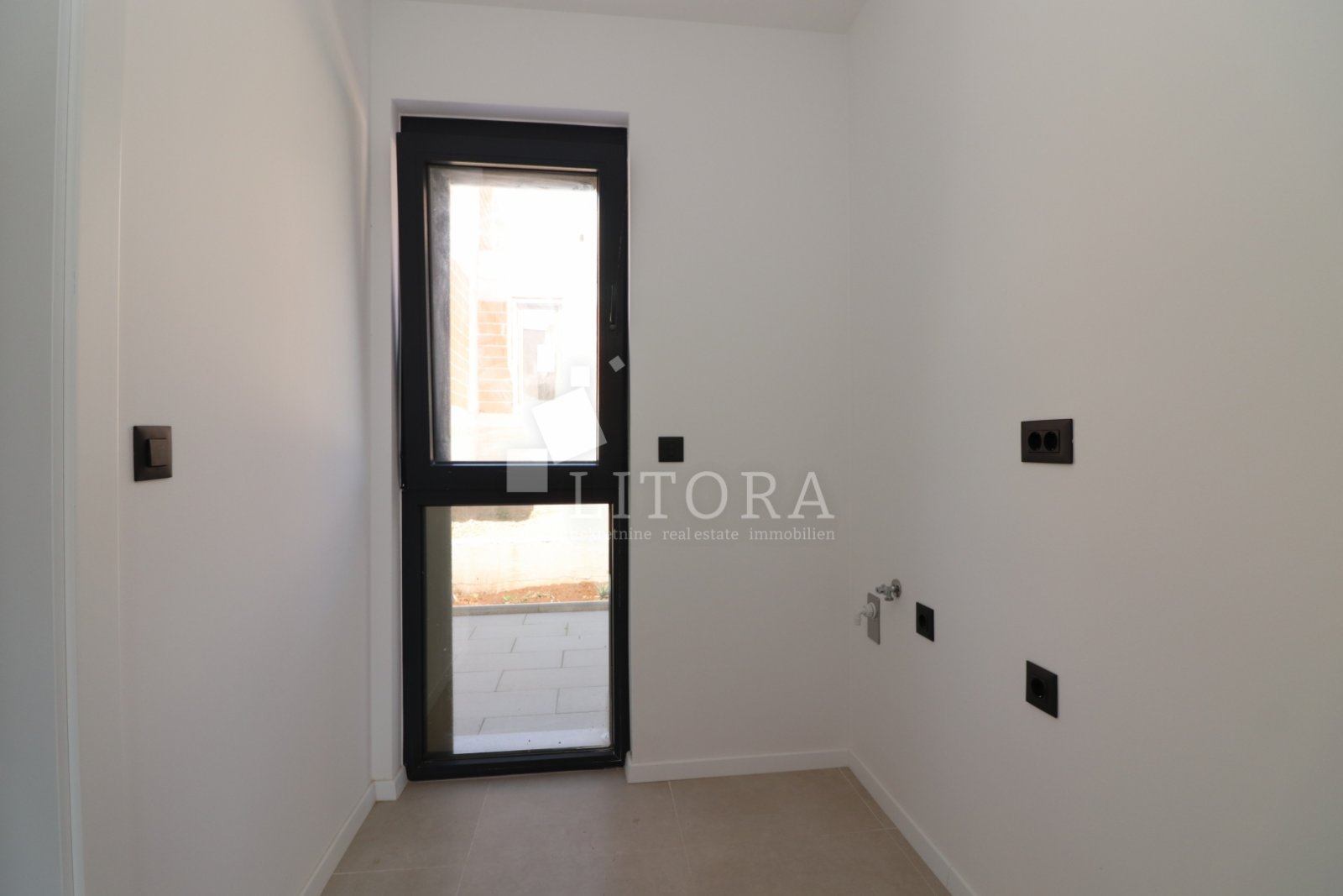 312861 - Villa in Vodice