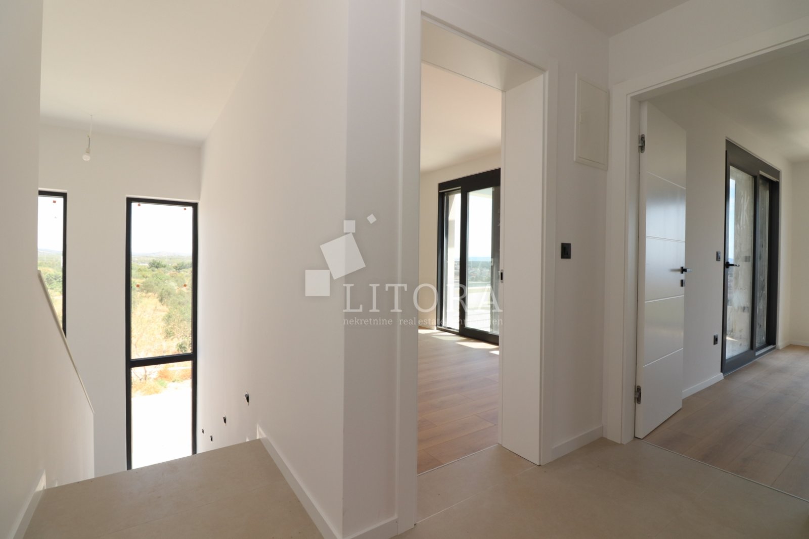 312861 - Villa in Vodice