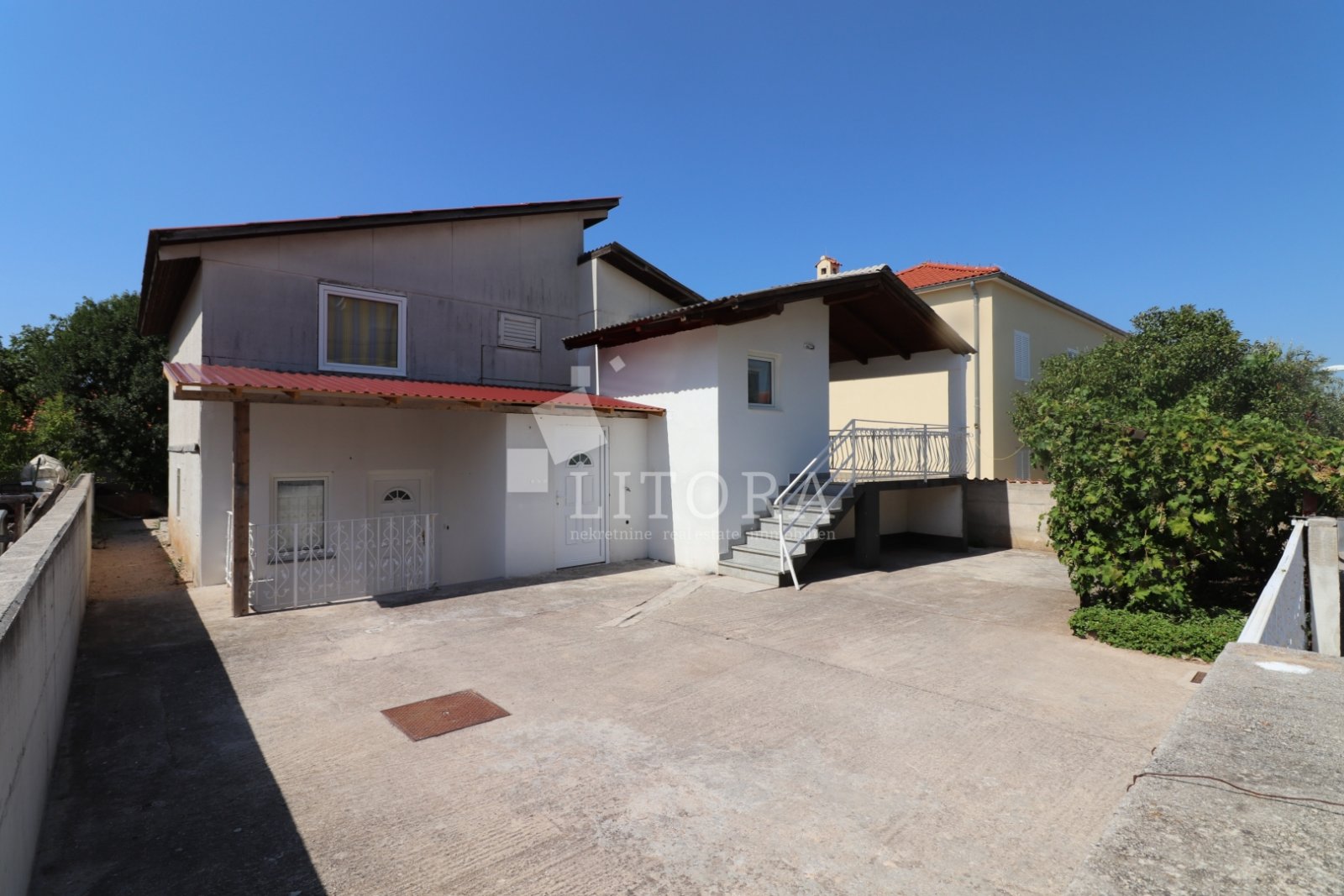 312658 - Villa in Vodice