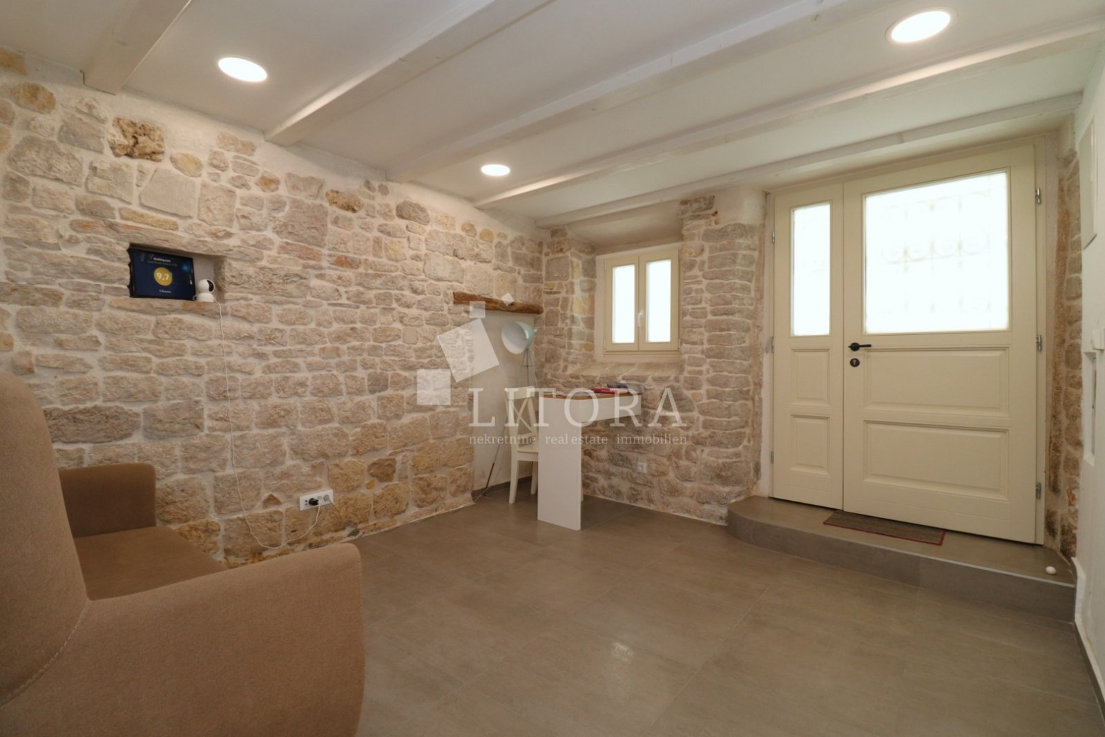 308160 - Villa in Šibenik