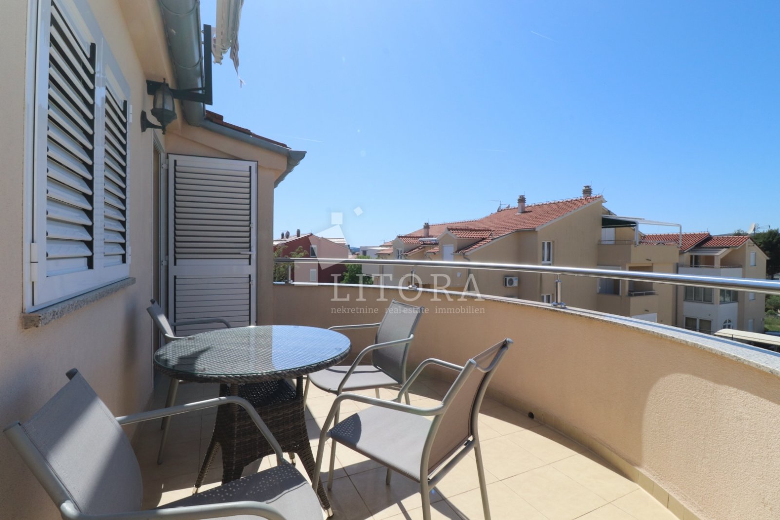 304584 - Villa in Vodice