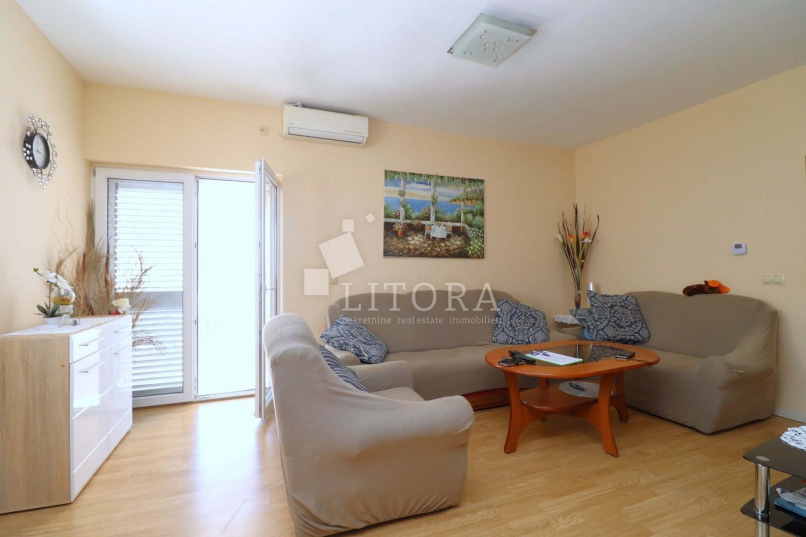 304584 - Villa in Vodice