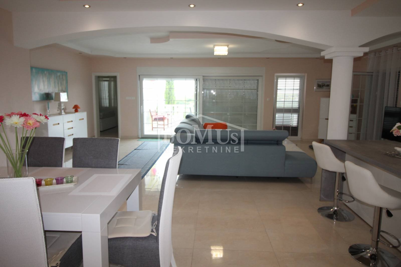 95462 - Villa in Tribunj
