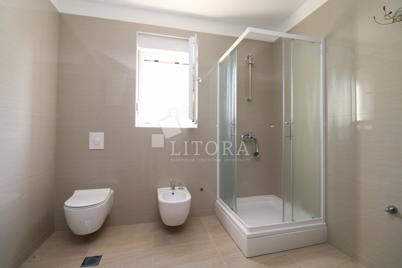 285548 - Villa in Vodice