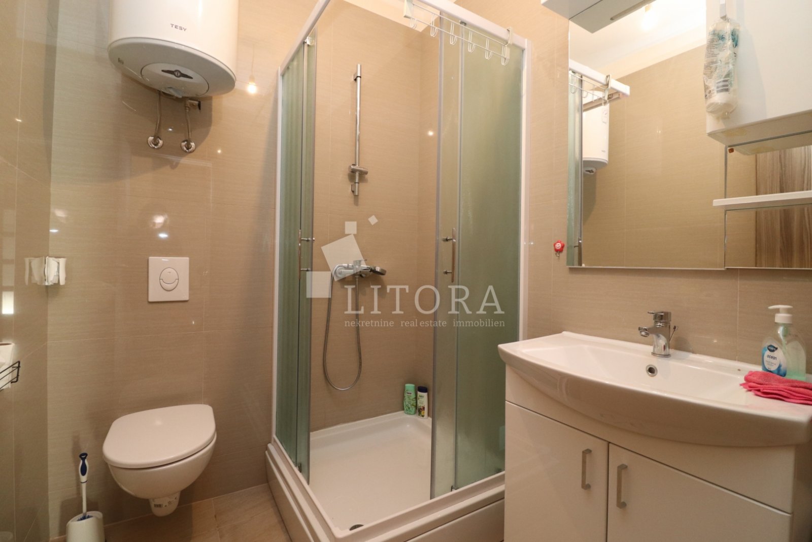 285548 - Villa in Vodice