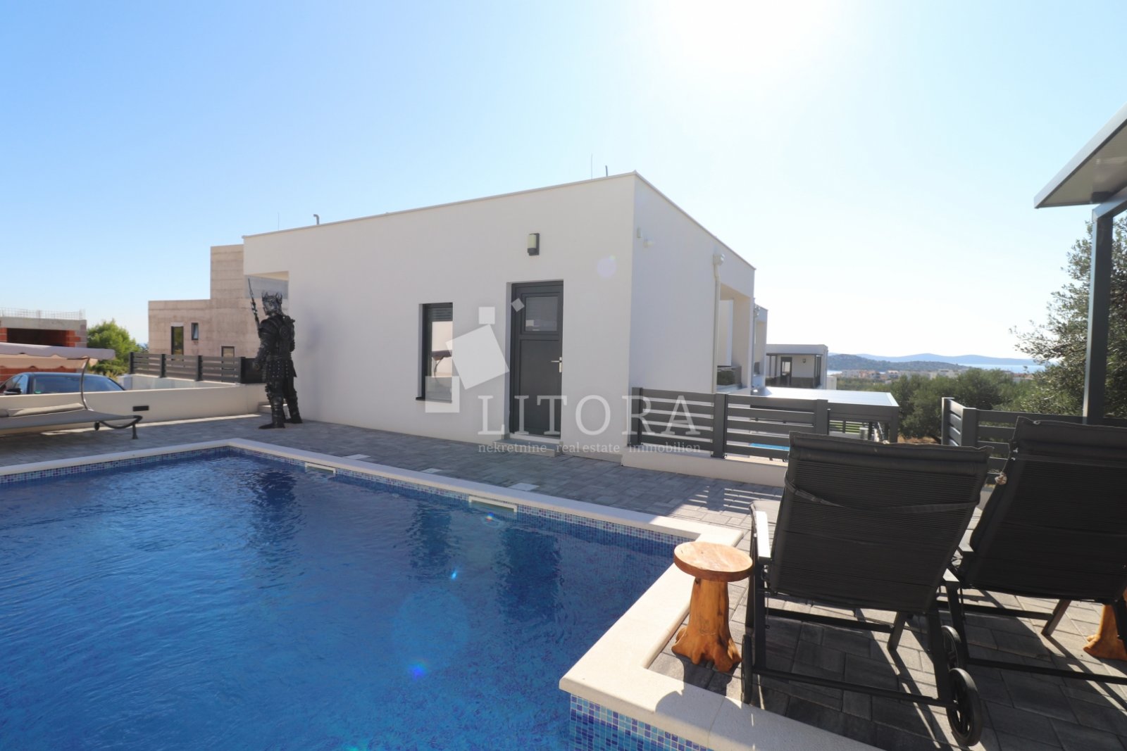 281331 - Villa in Vodice