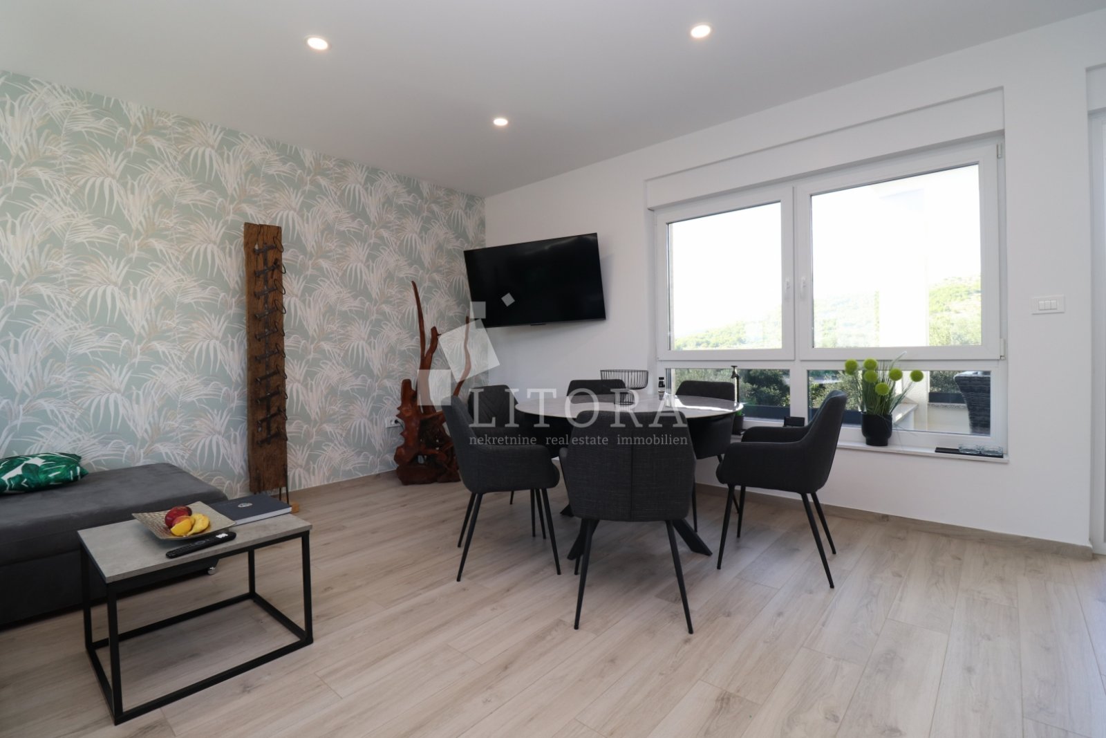 281331 - Villa in Vodice