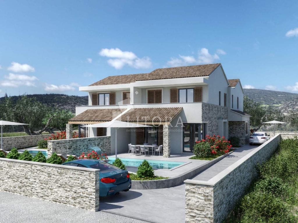 274817 - Villa in Tisno
