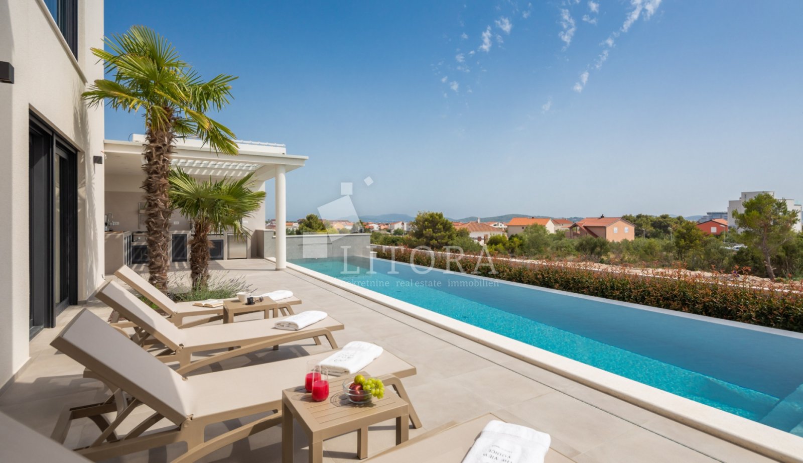 274335 - Villa in Vodice