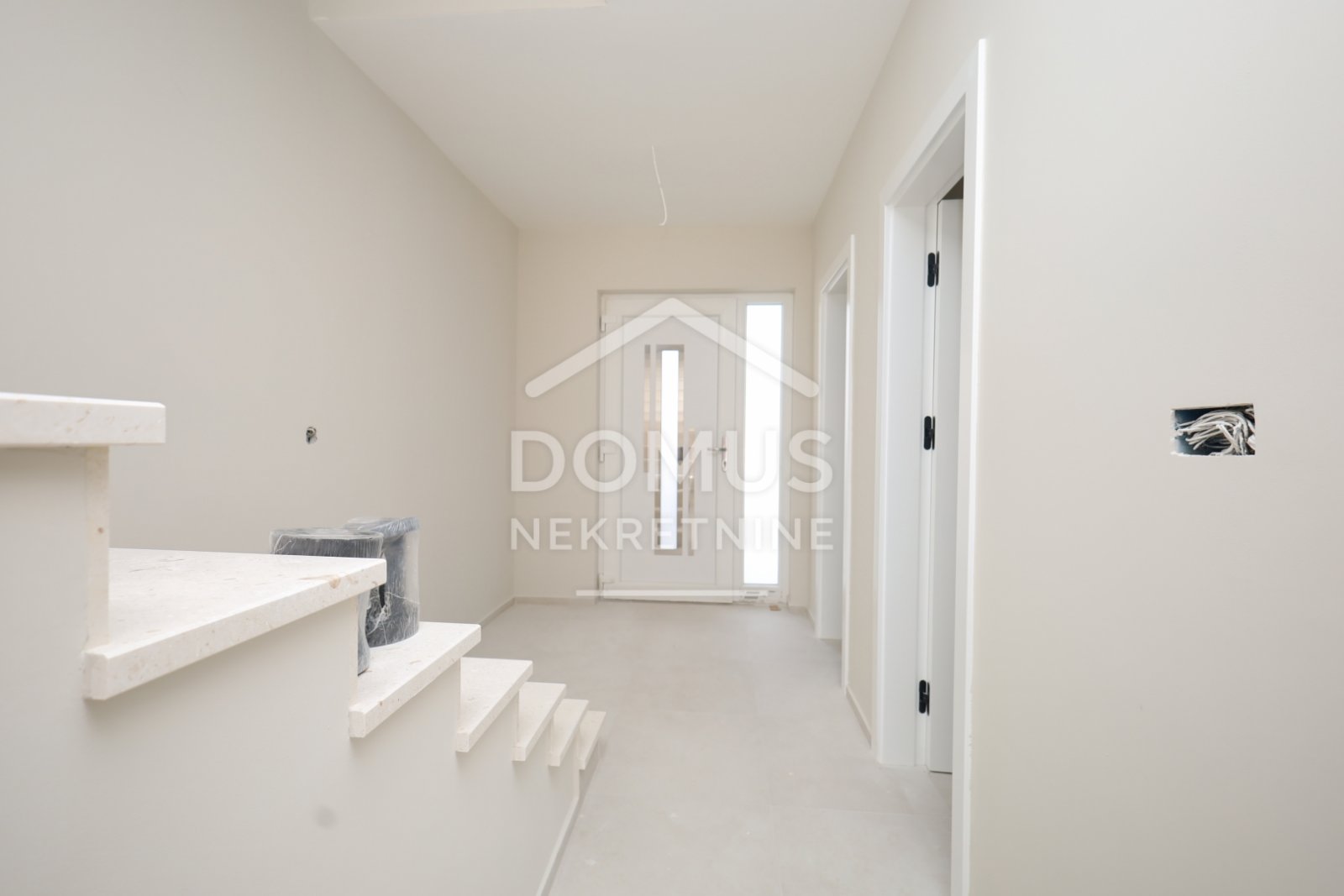 671655 - Villa in Vodice