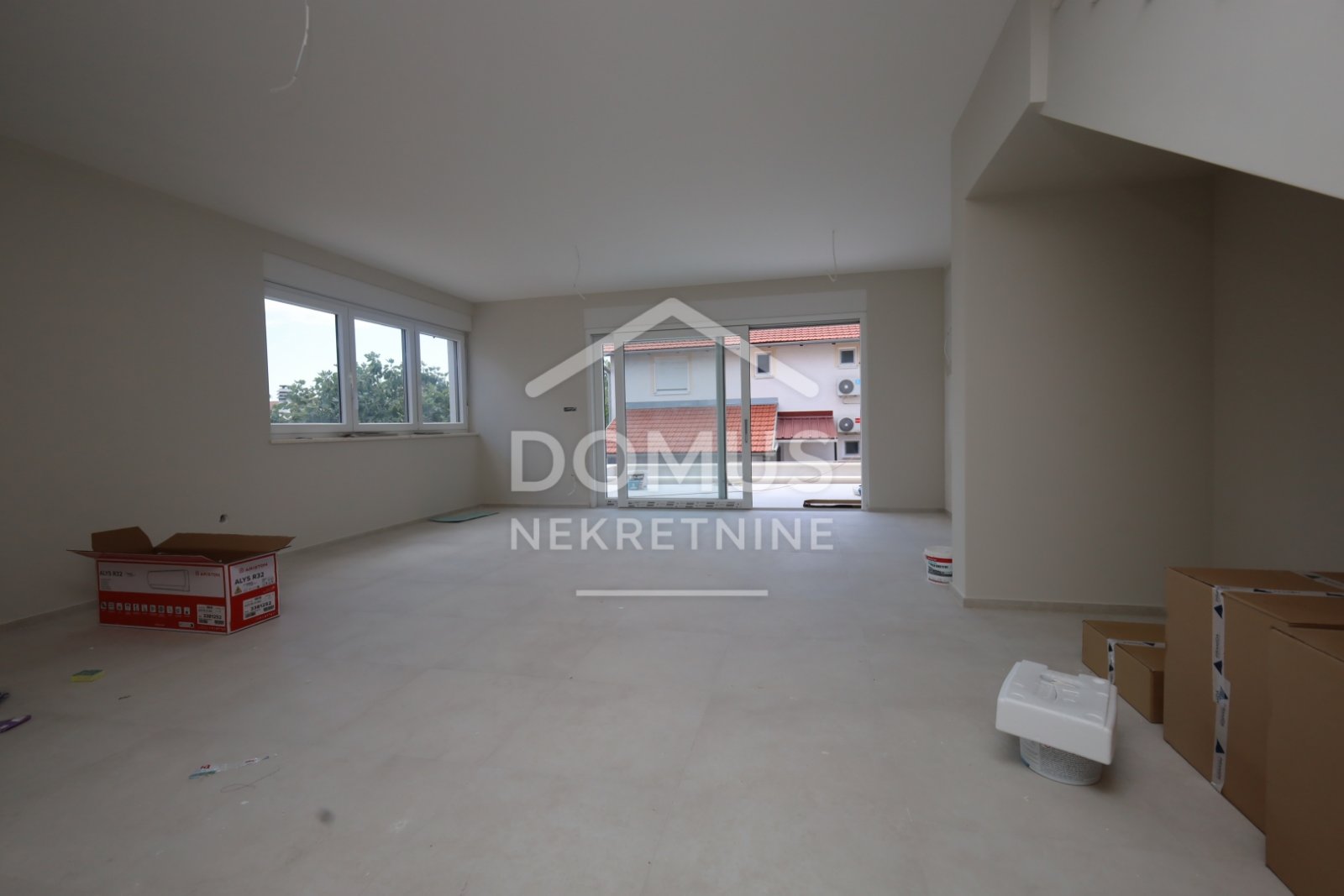 671655 - Villa in Vodice
