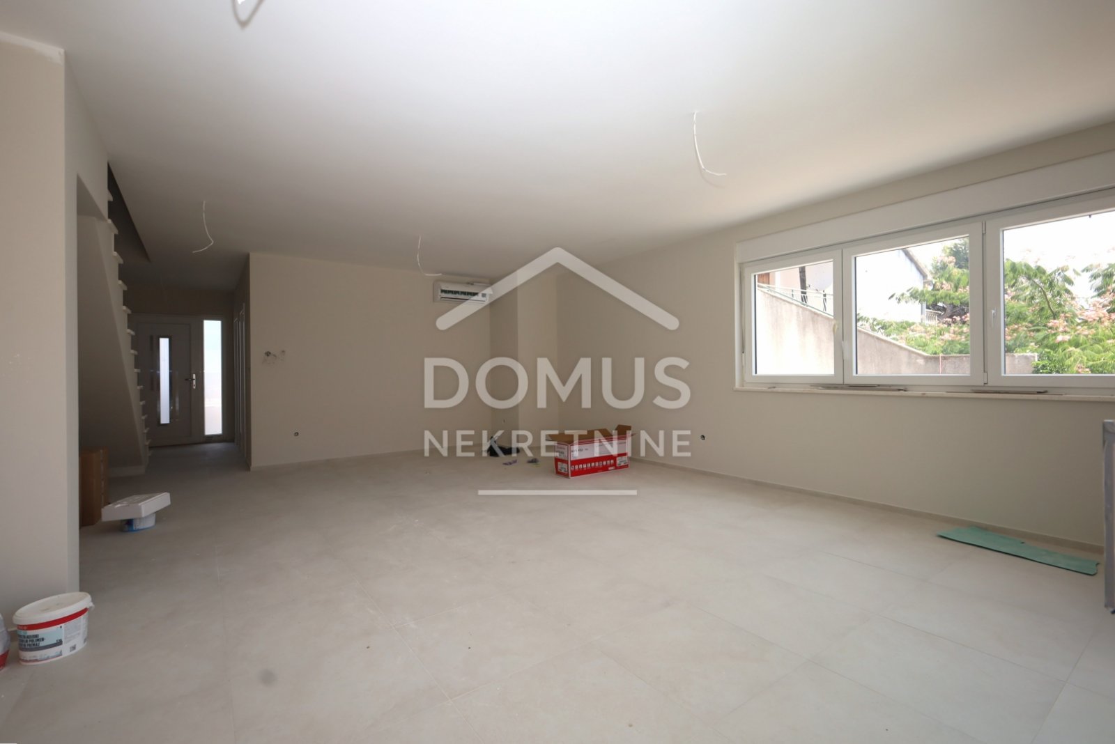 671655 - Villa in Vodice