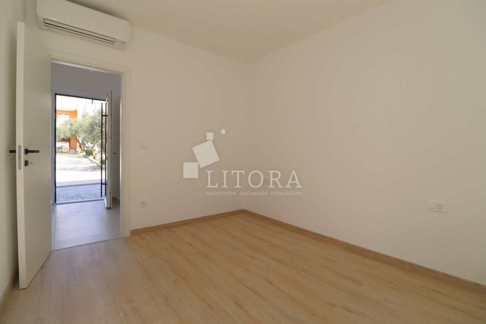 312847 - Villa in Šibenik - Okolica