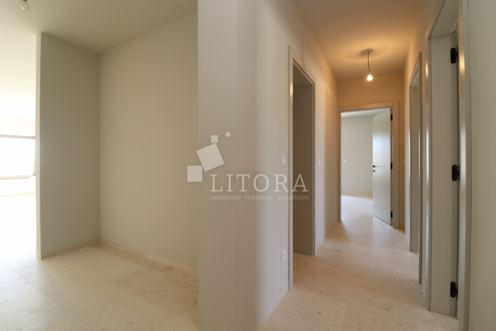 290406 - Wohnung in Vodice