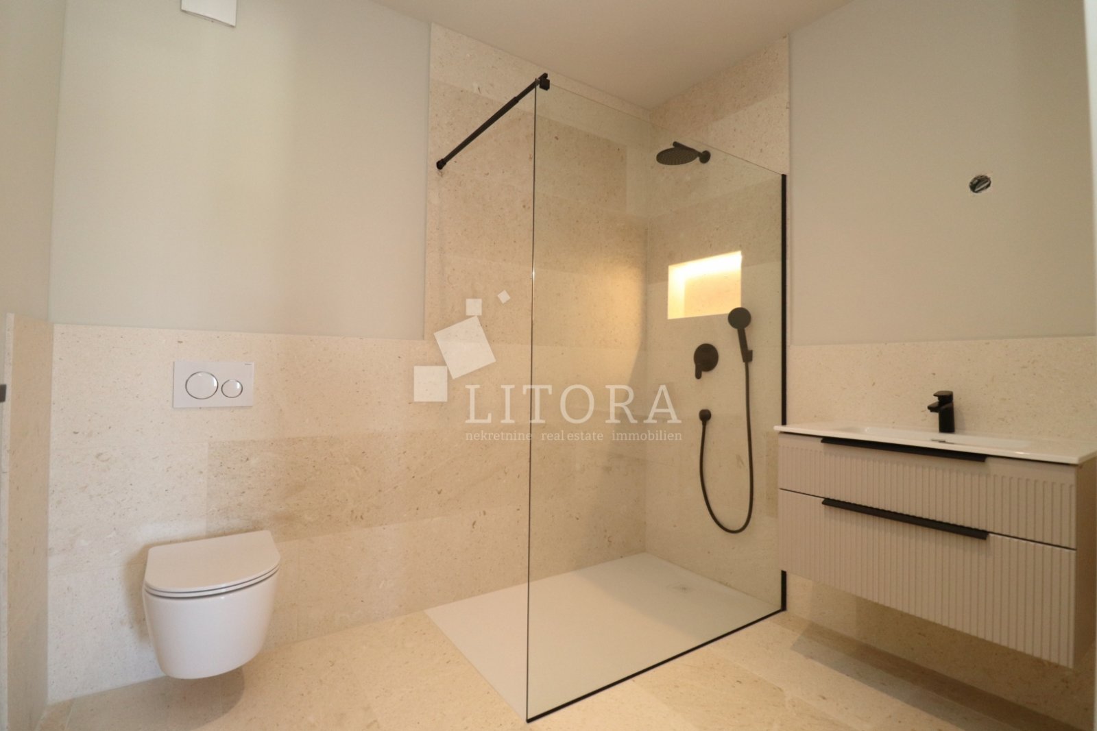 290406 - Wohnung in Vodice