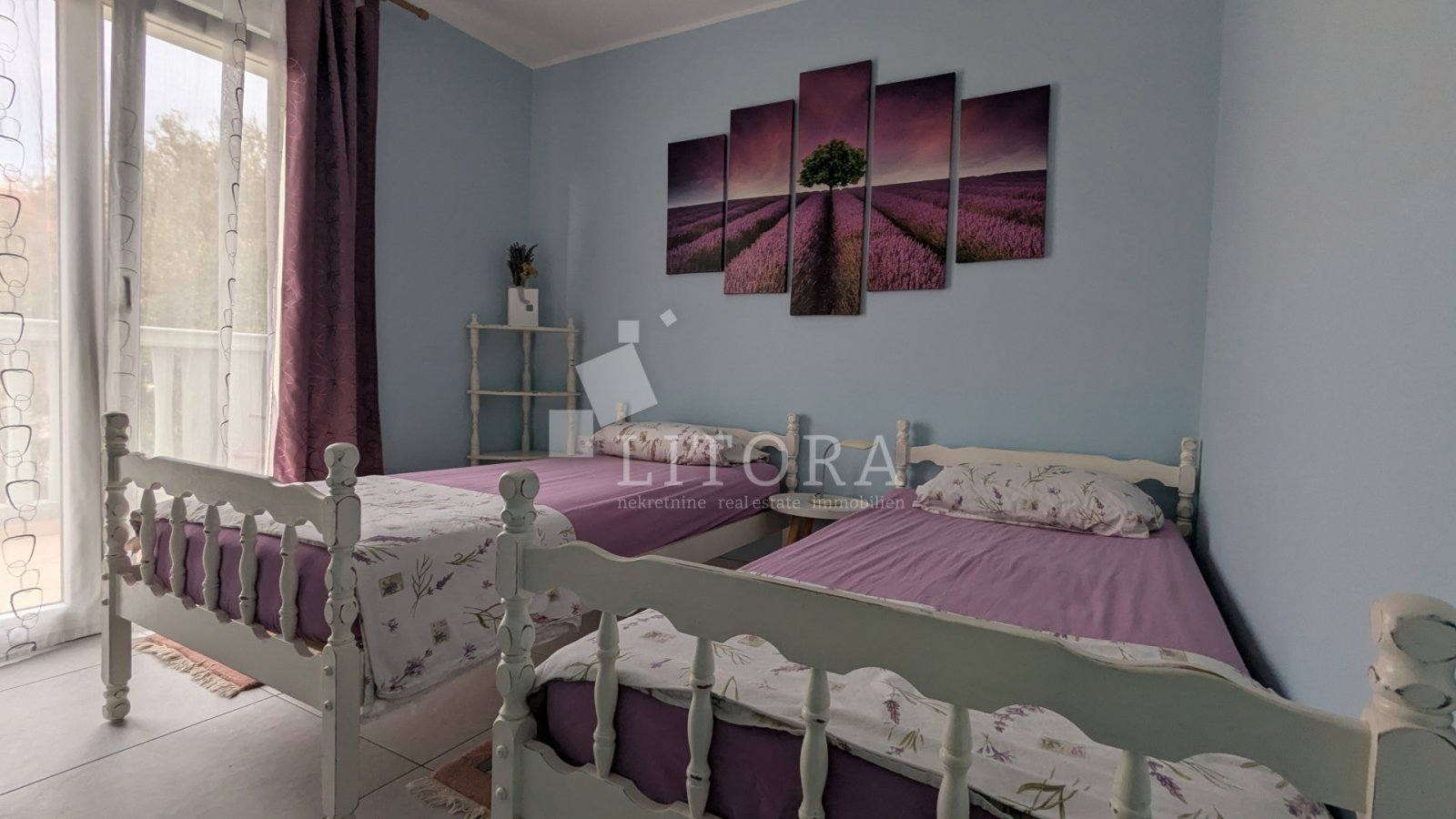 284035 - Villa in Tisno