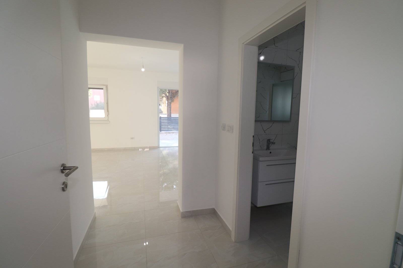 284188 - Villa in Vodice