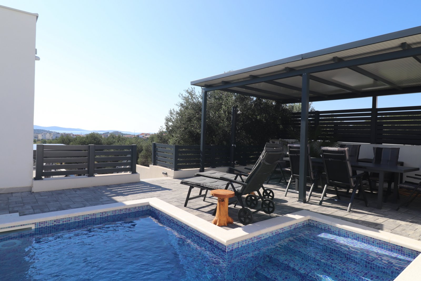 281331 - Villa in Vodice
