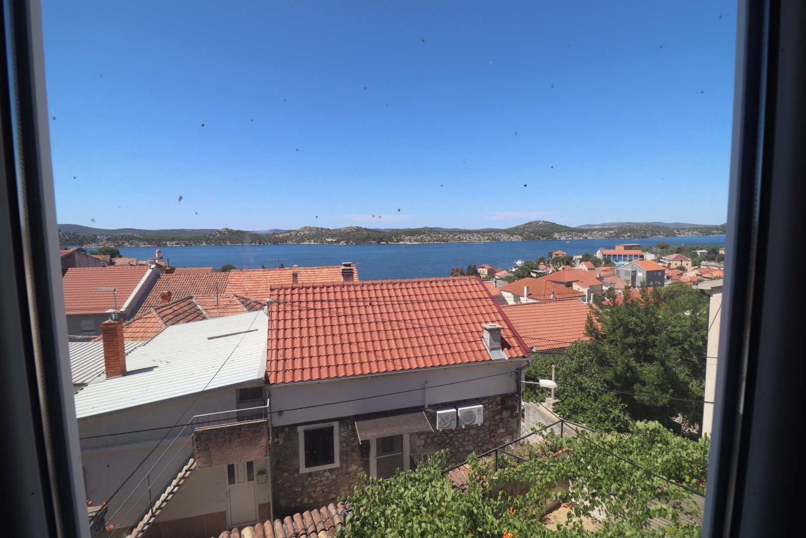 275910 - Wohnung in Šibenik