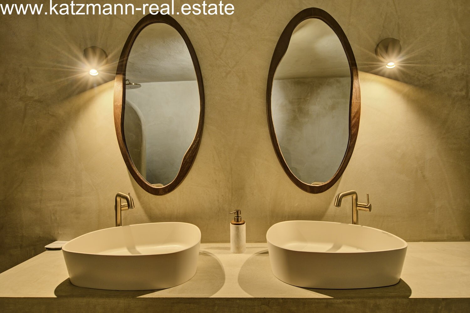 Yin Yang – Villa in Can Furnet