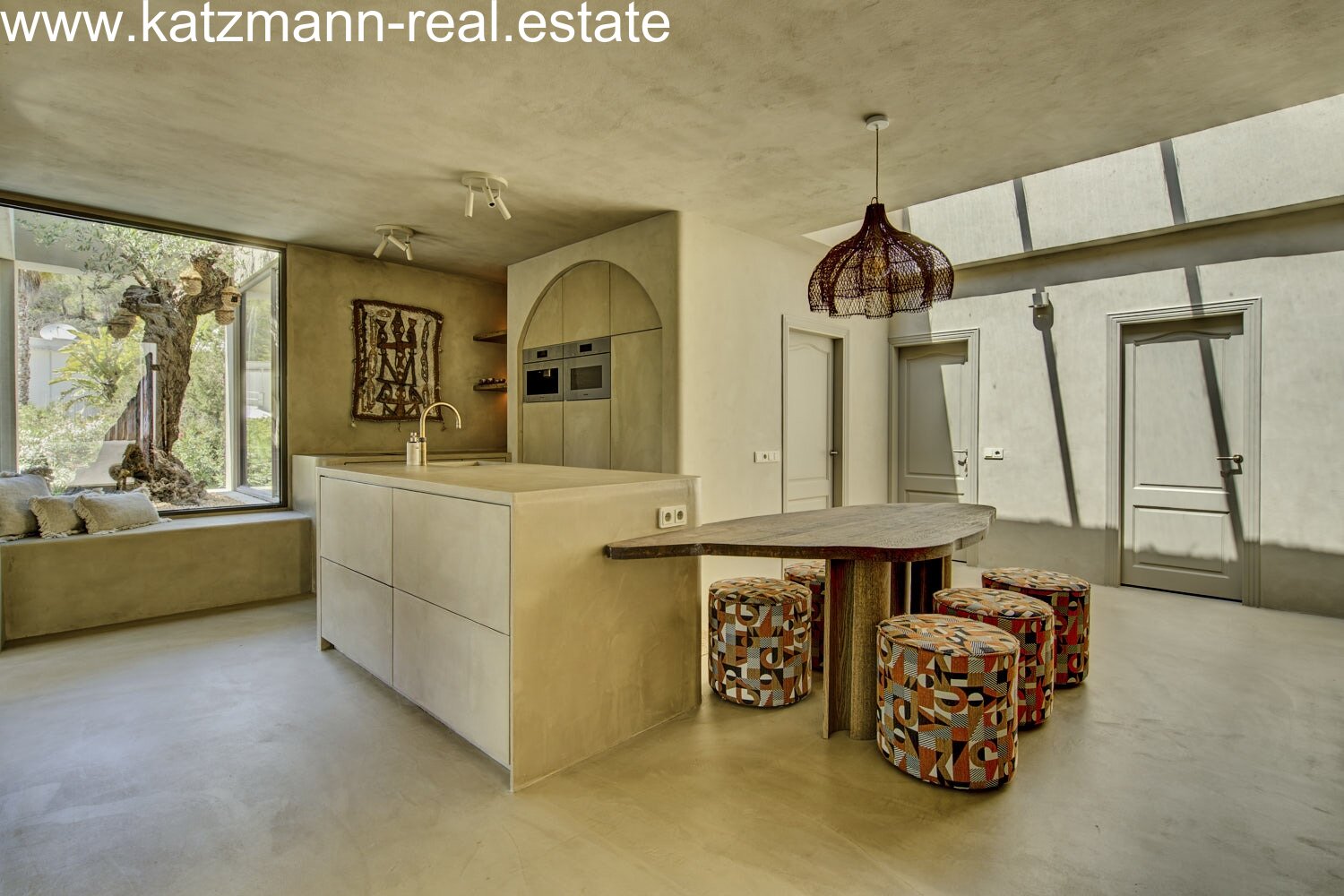 Yin Yang – Villa in Can Furnet