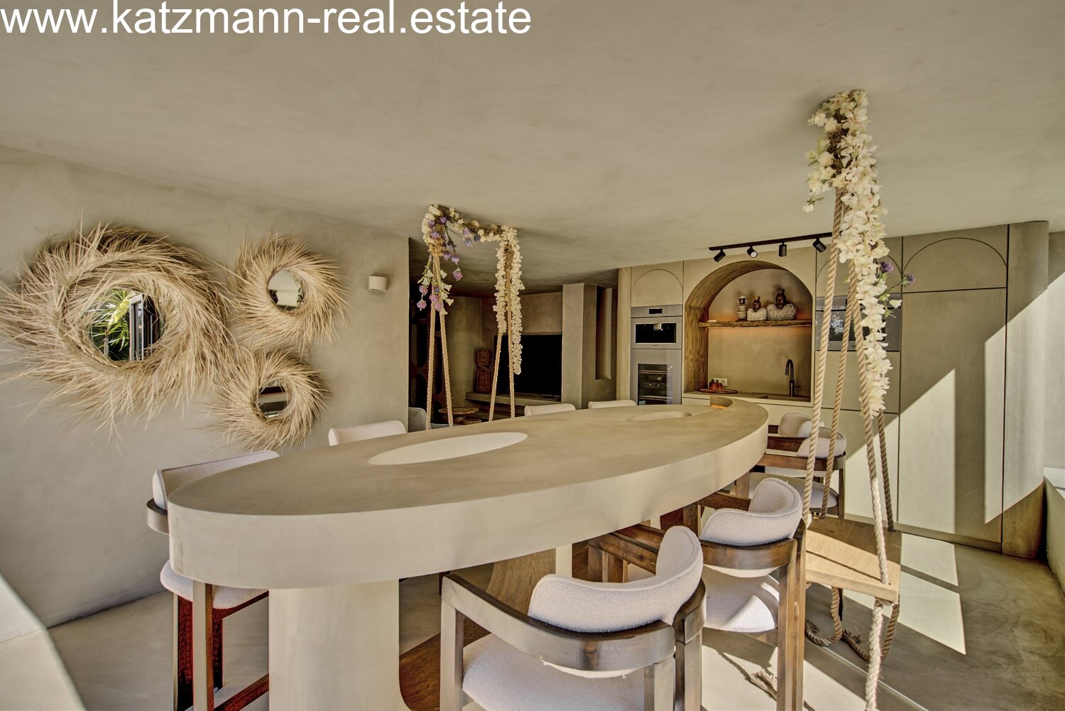 Yin Yang – Villa in Can Furnet