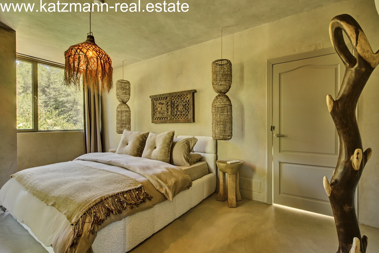 Yin Yang – Villa in Can Furnet