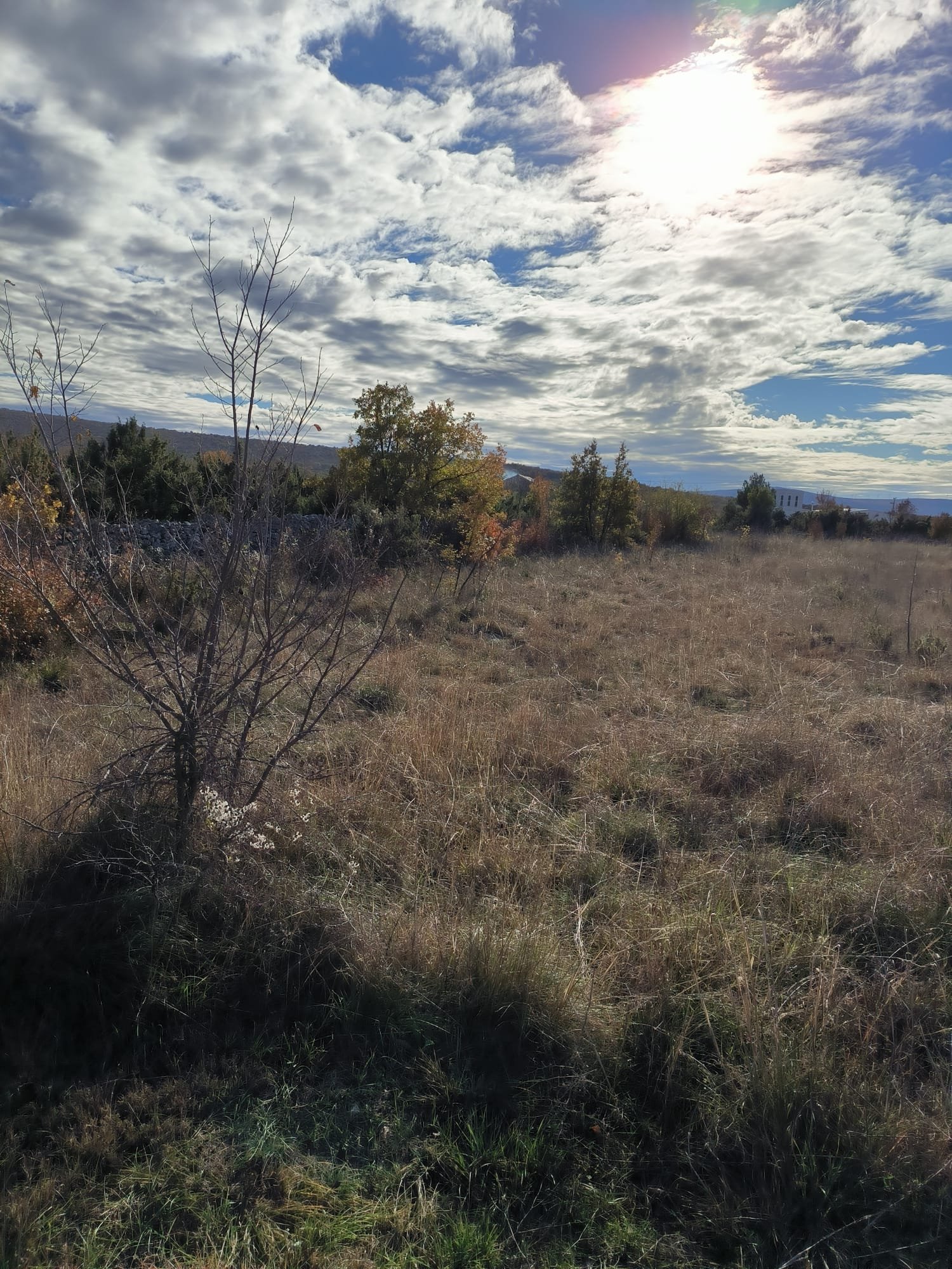 285648 - Grundstück in Drniš