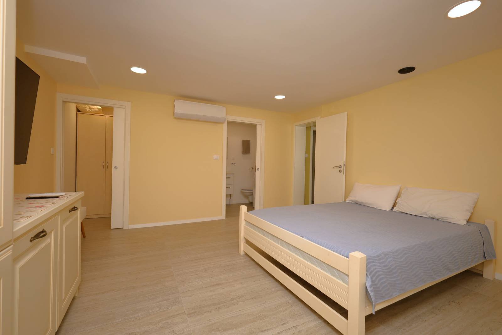 519522 - Wohnung in Vodice