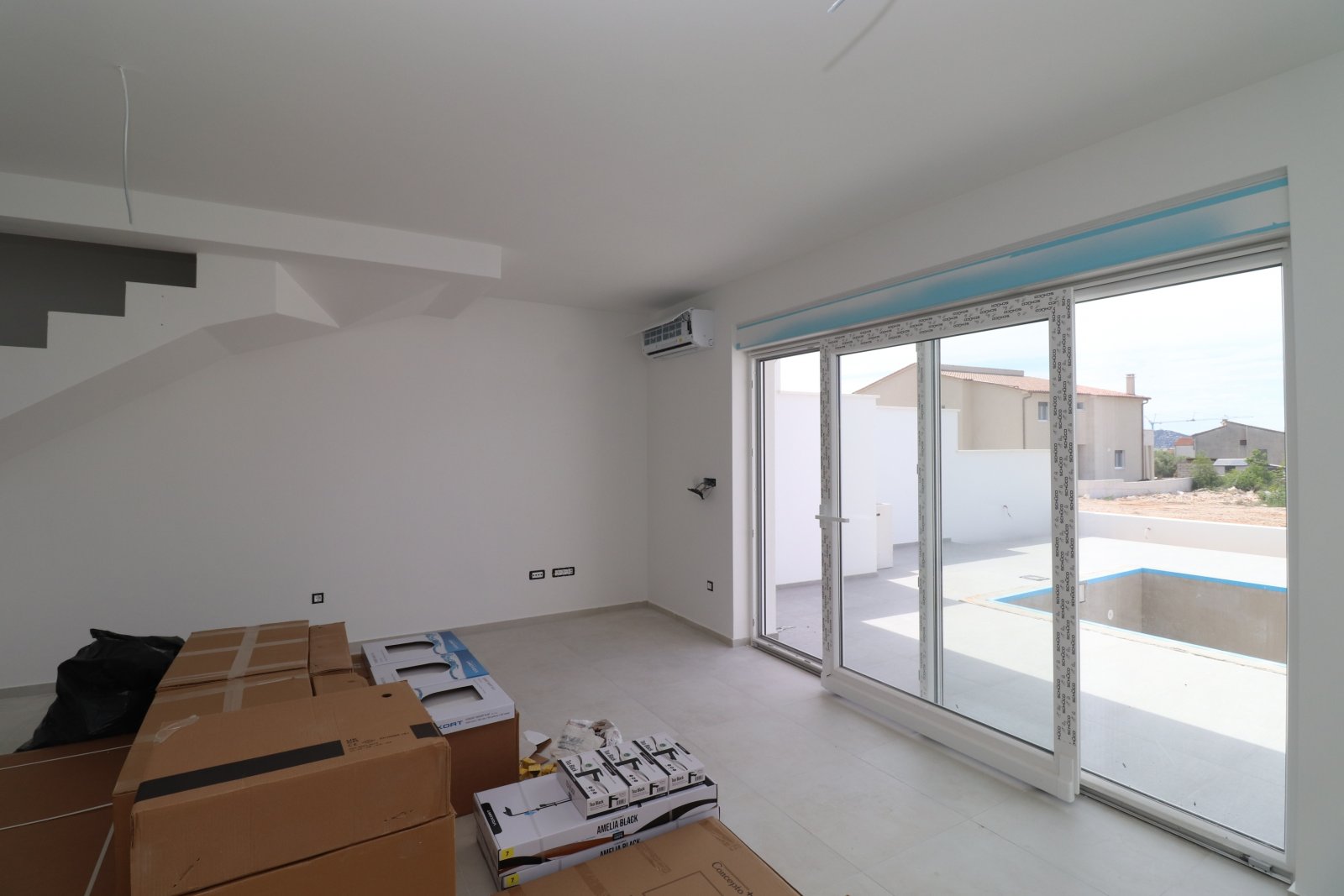 280978 - Villa in Vodice