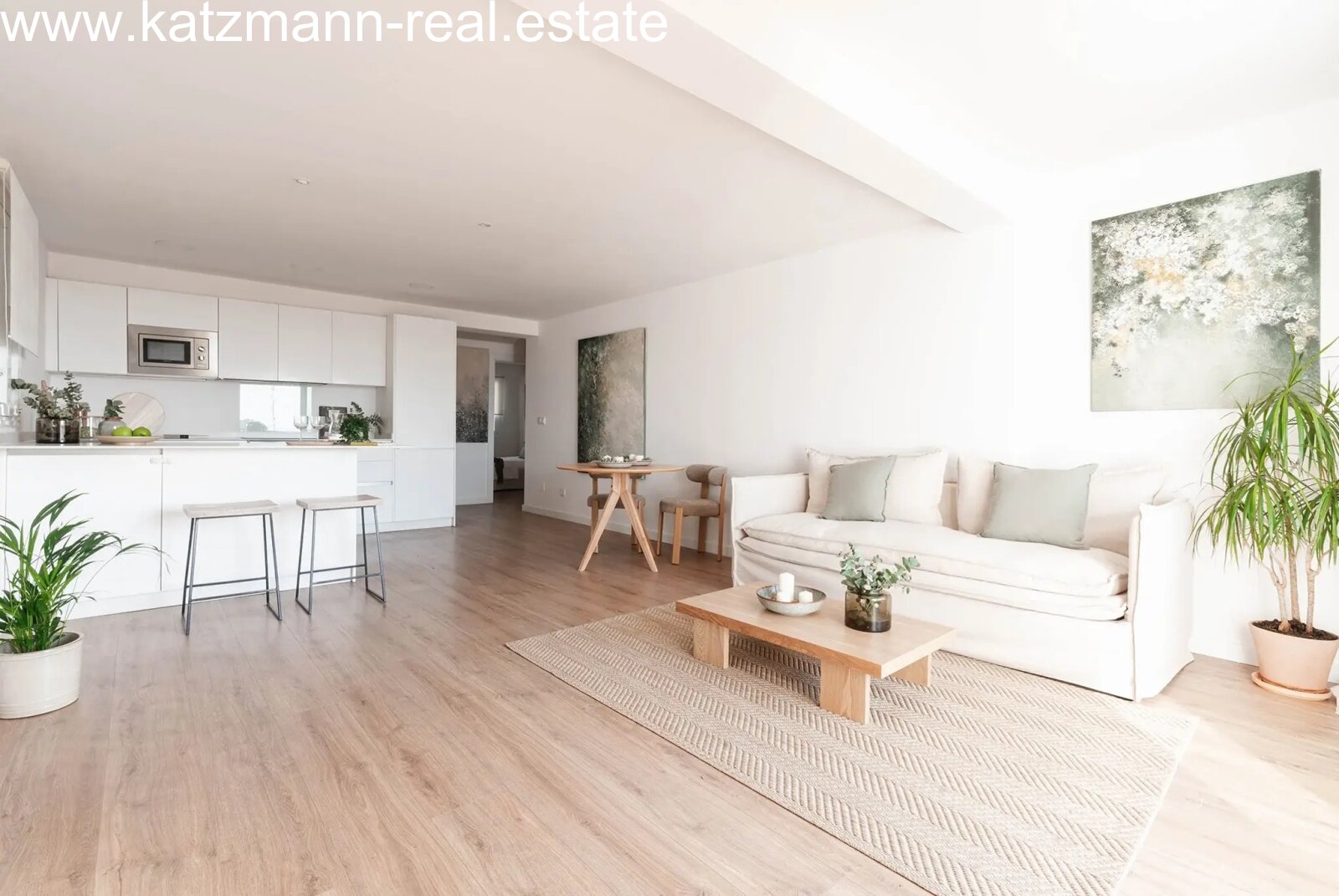 Stilvolles Wohnen im Herzen von Palma – Moderne 4-Zimmer Eigentumswohnung mit Klimaanlage und Komfort