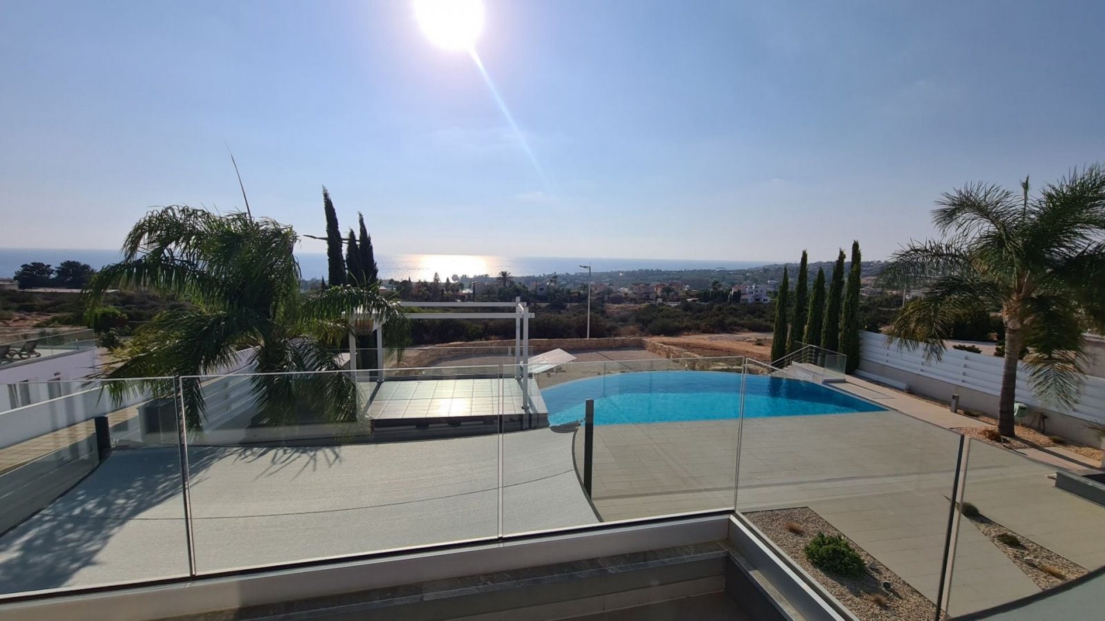For sale: This beautiful detached villa in Pegeia - Sea Caves offers spacious living in one of the areas most sought-after locations. With an internal
