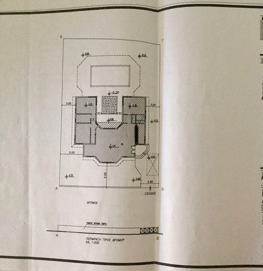 Villa in Paphos, Coral Bay, only 100m from the beach.
The House is Leasehold but as of 2018, the owner can buy the freehold.
This Bungalow it is just