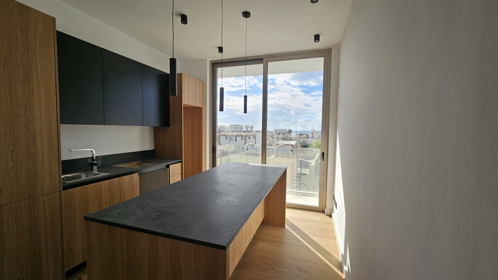 Luxury Modern Residences FOR SALE – Luxury Living by the Tombs of the Kings, Paphos
The Kings Residences is a landmark upcoming premium real-estate