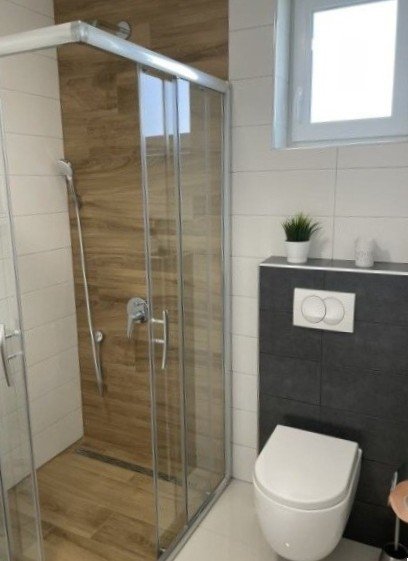 673880 - Villa in Vodice