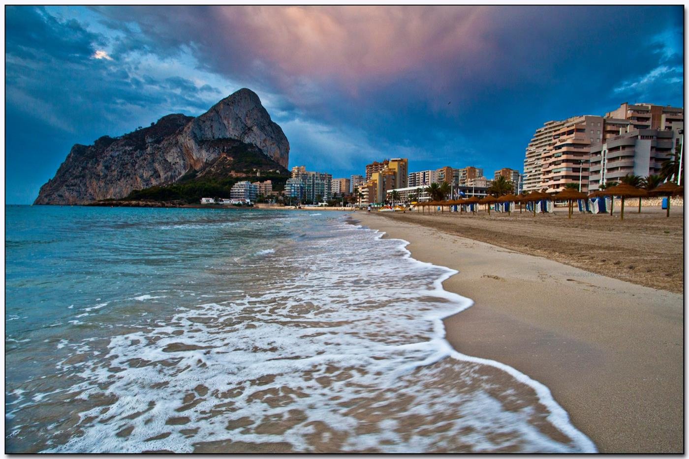Exklusives Apartment mit Panoramablick auf den Felsen und Traumstrand von Calpe - Ihr Mittelmeer-Lebensgefühl wartet! Exklusives Apartment mit Panoramablick auf den Felsen und Traumstrand von Calpe - Ihr Mittelmeer-Lebensgefühl wartet!