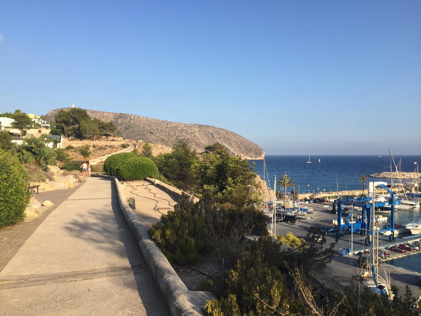 Exklusive Meeres-Panorama-Promenade mit Hafen-Blick - Ihr Tor zum mediterranen Lifestyle! Exklusive Meeres-Panorama-Promenade mit Hafen-Blick - Ihr Tor zum mediterranen Lifestyle!