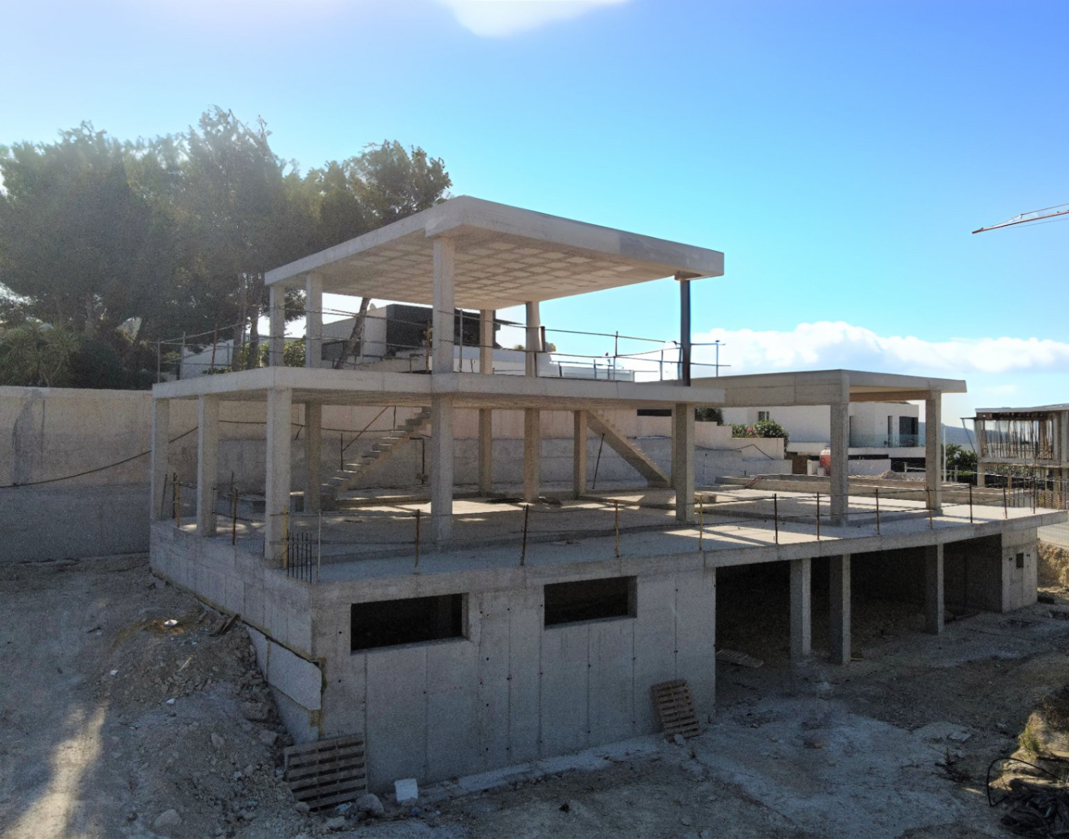 Exklusive Architekten-Villa mit spektakulären Panorama-Dachterrassen - Rohbau mit Weitblick! Exklusive Architekten-Villa mit spektakulären Panorama-Dachterrassen - Rohbau mit Weitblick!