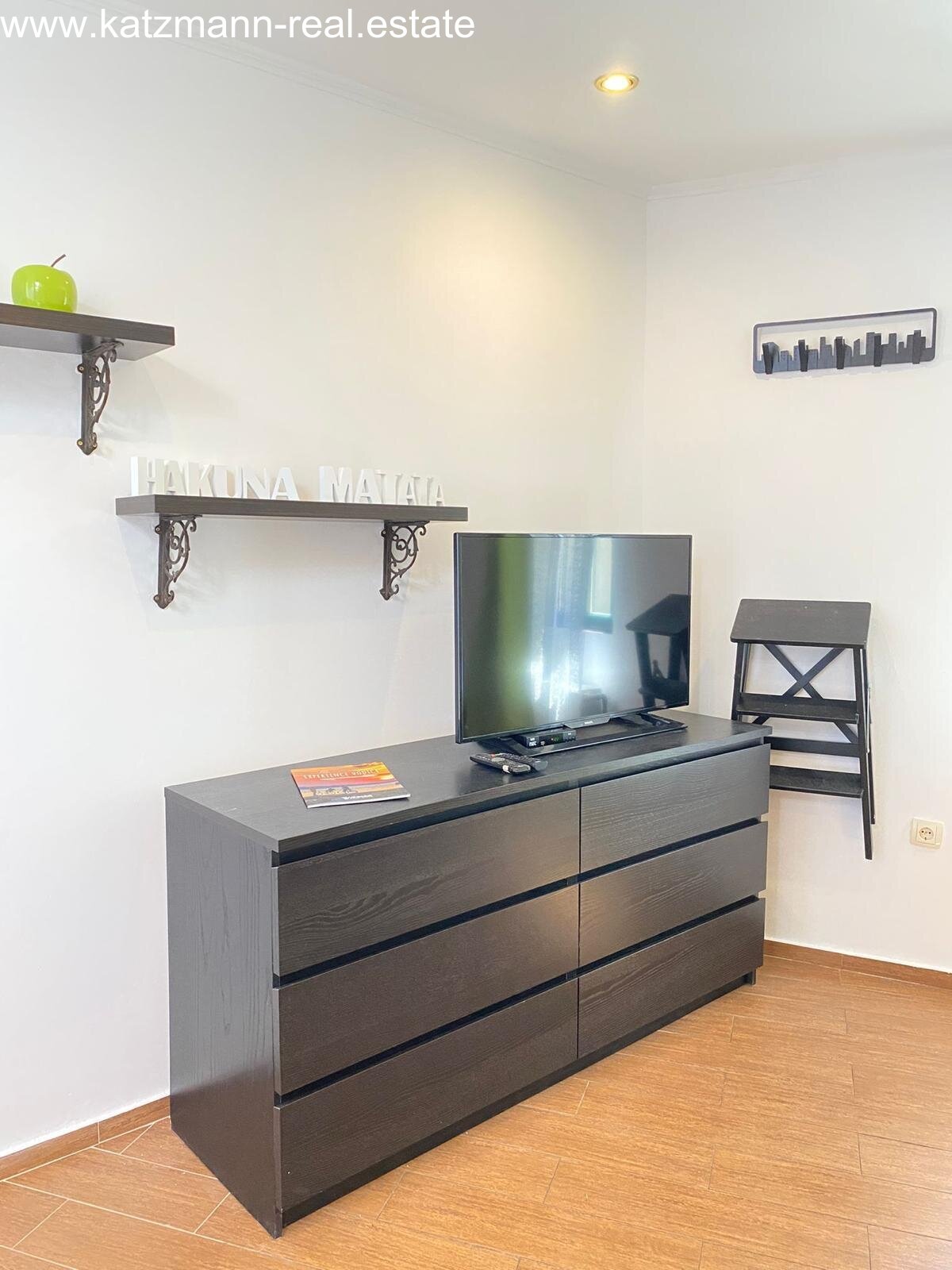 Renoviertes Steinhaus mit Geschäftsraum in der Altstadt - Vodice