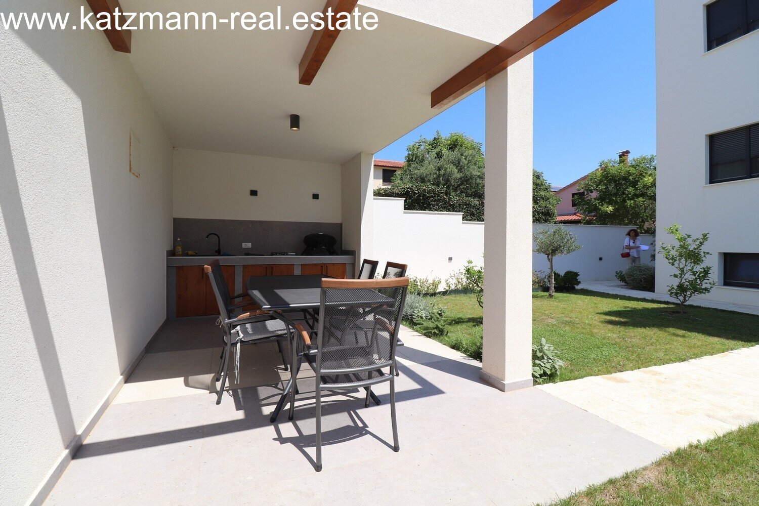 Neubau-Wohnung in erster Meereslage mit Panoramablick - Betina, Tisno