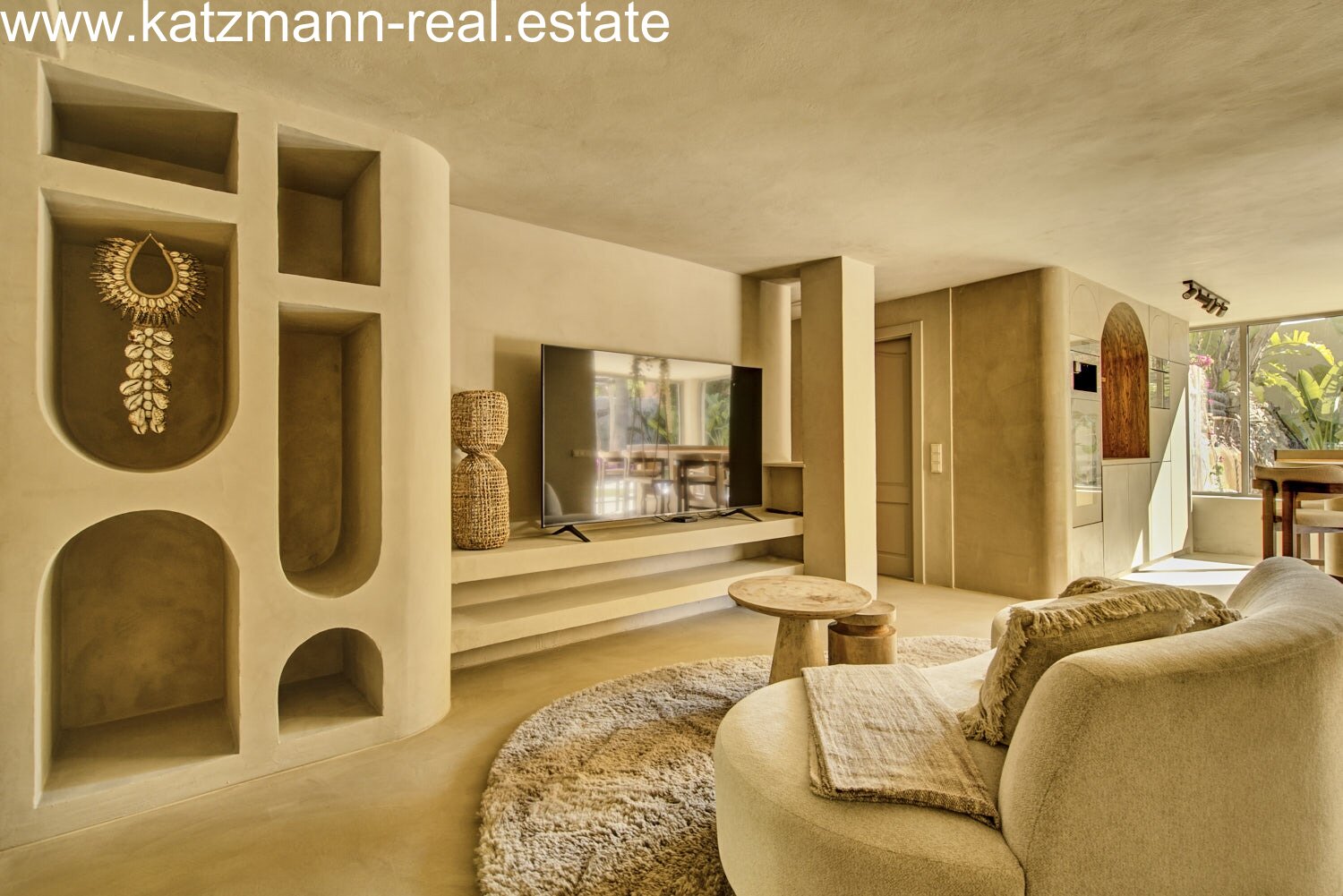 Yin Yang – Villa in Can Furnet