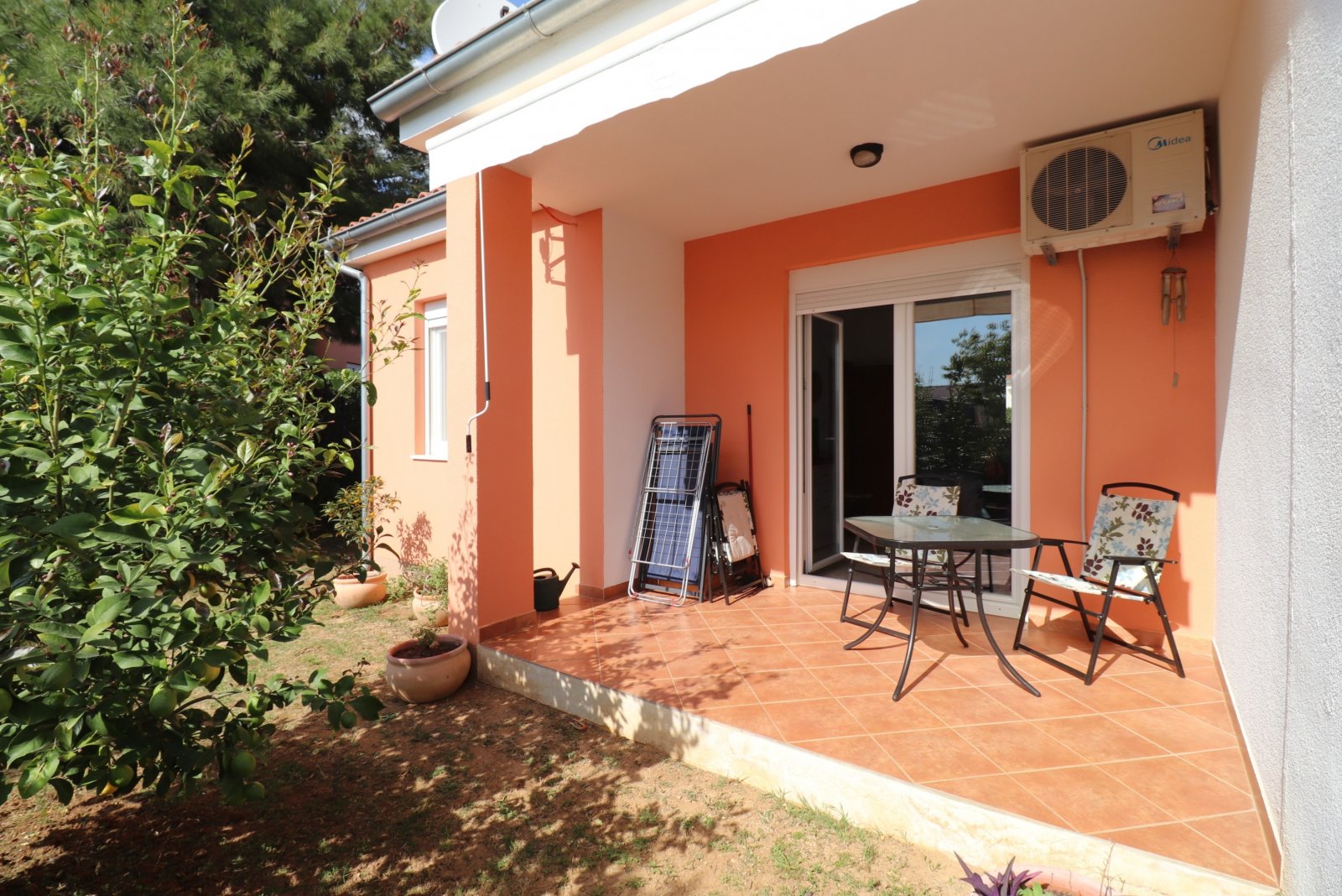 303650 - Villa in Vodice