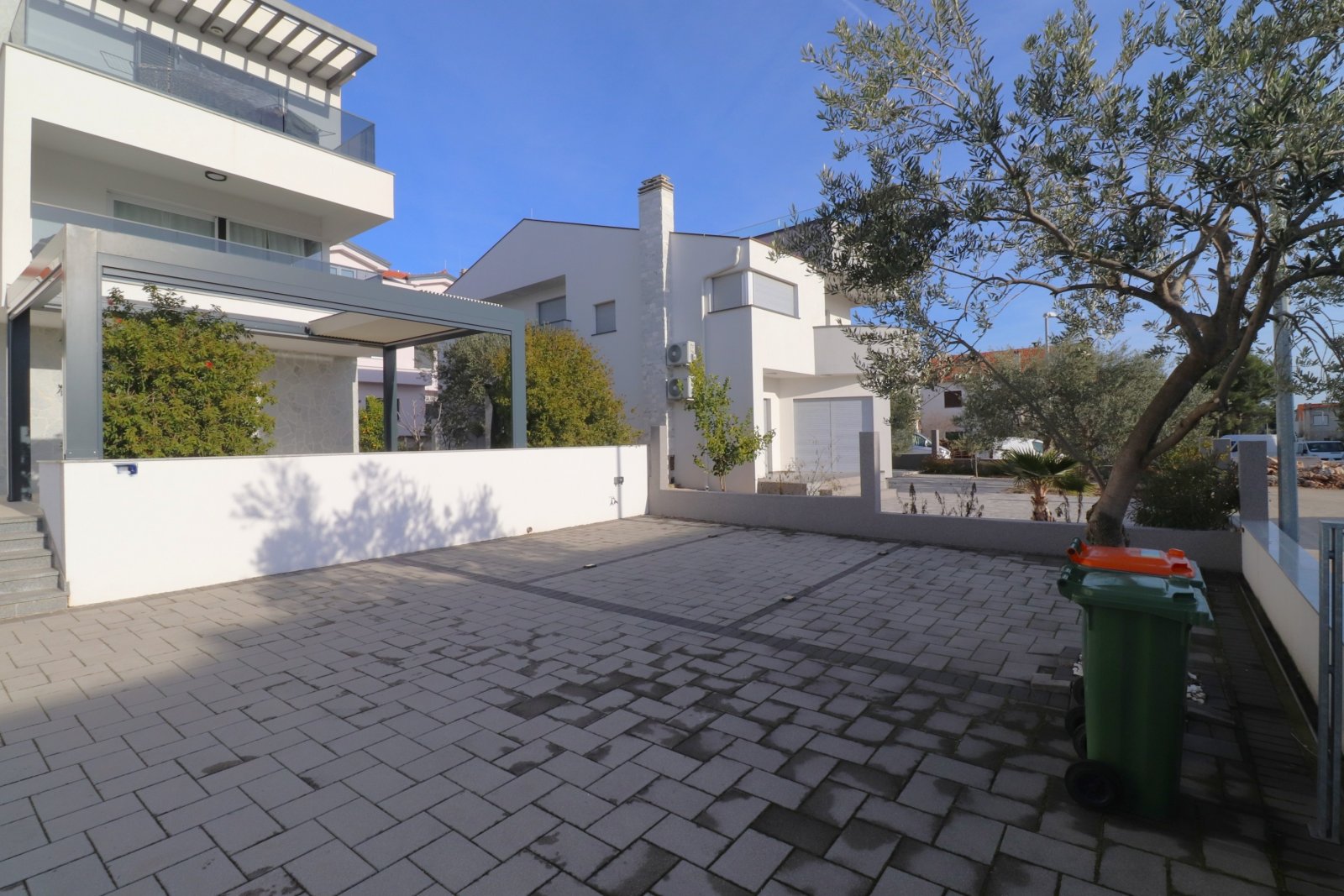 288986 - Villa in Vodice