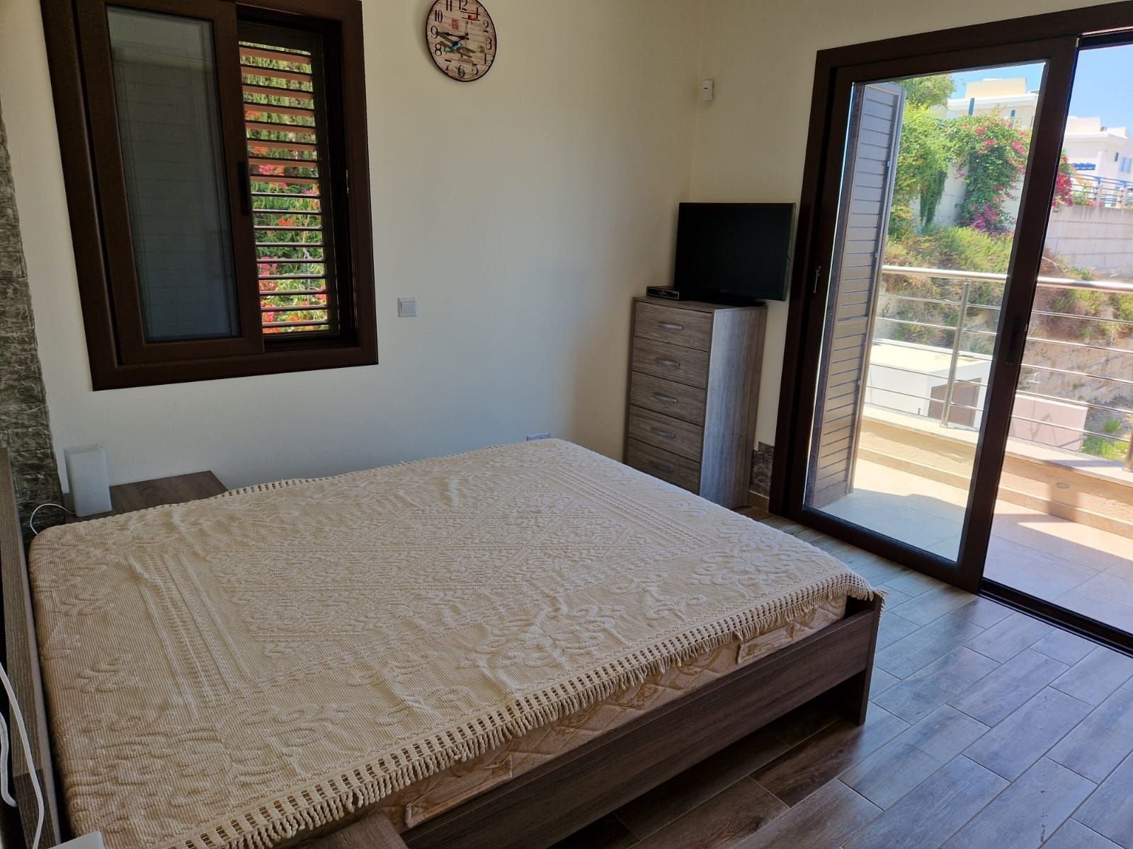 This villa is located in a quiet and picturesque area of Paphos in Tala Village. Tala village centre is a short walk away and offers a selection of...