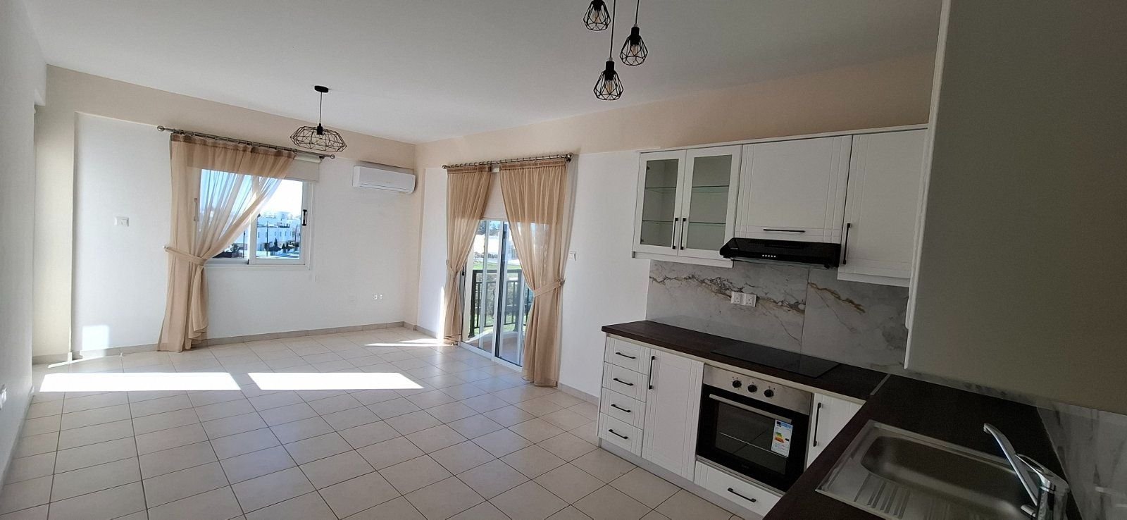 For sale is a well-maintained one-bedroom, one-bathroom apartment in Geroskipou. This resale property is situated on the top floor of a charming bl... For sale is a well-maintained one-bedroom, one-bathroom apartment in Geroskipou. This resale property is situated on the top floor of a charming bl...