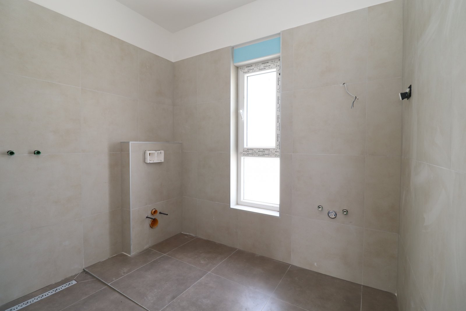 280990 - Villa in Vodice