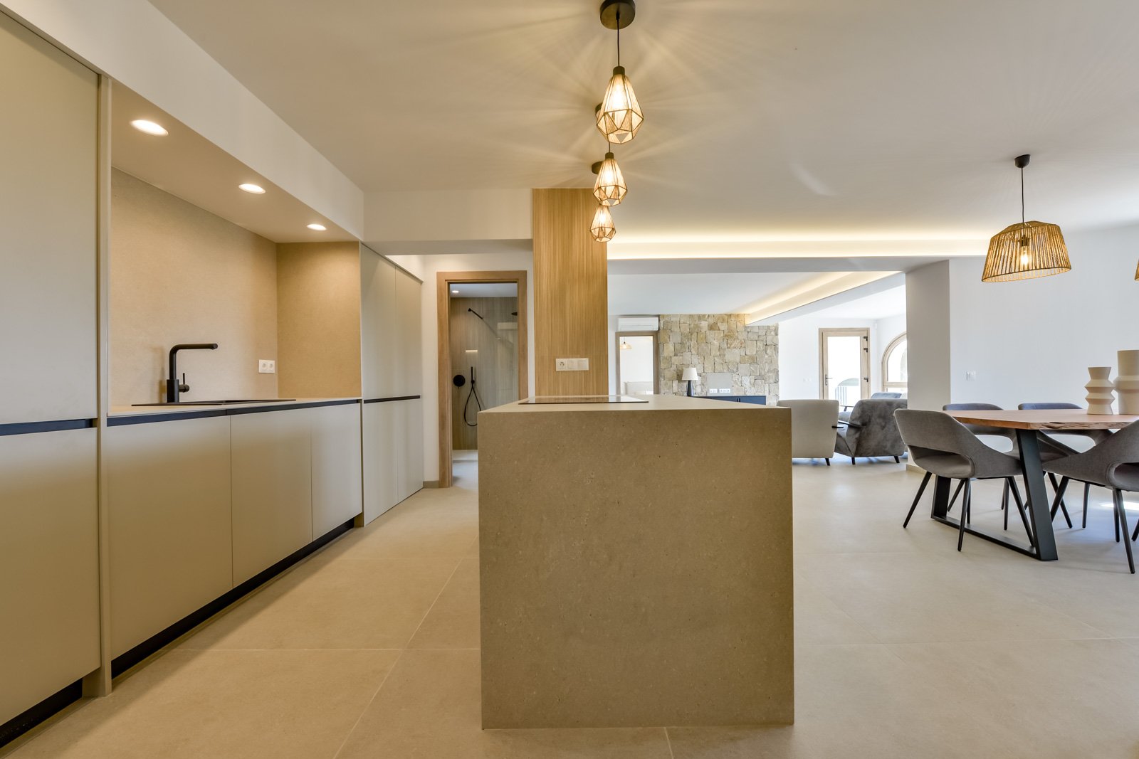 Open kitchen with island: Modern design for maximum living comfort Open kitchen with island: Modern design for maximum living comfort