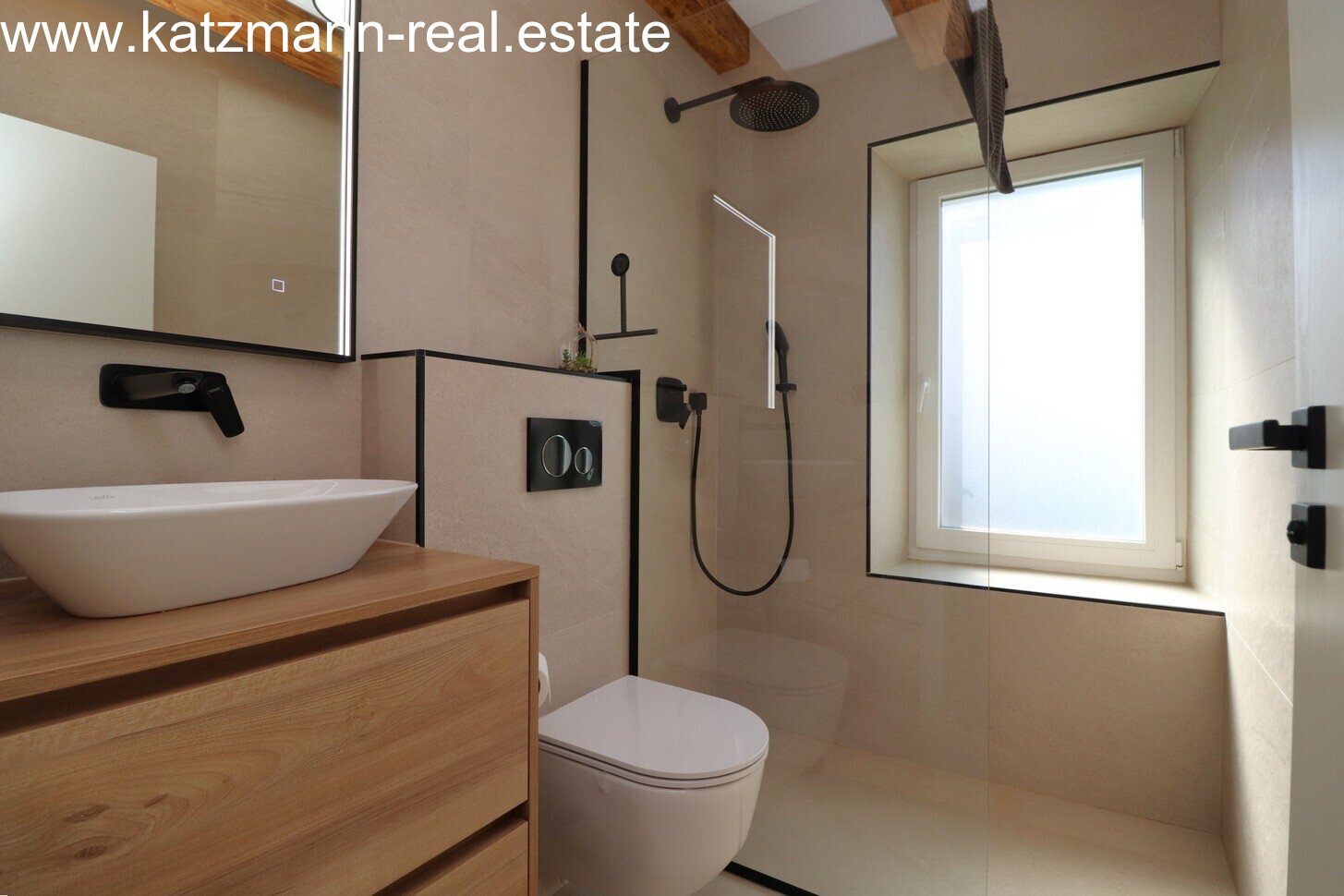 Traditionelles Steinhaus mit modernem Design - Vodice Zentrum