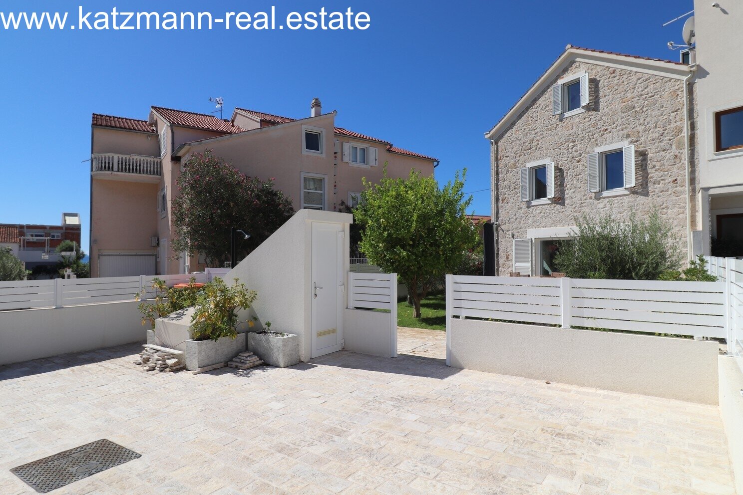 Traditionelles Steinhaus mit modernem Design - Vodice Zentrum